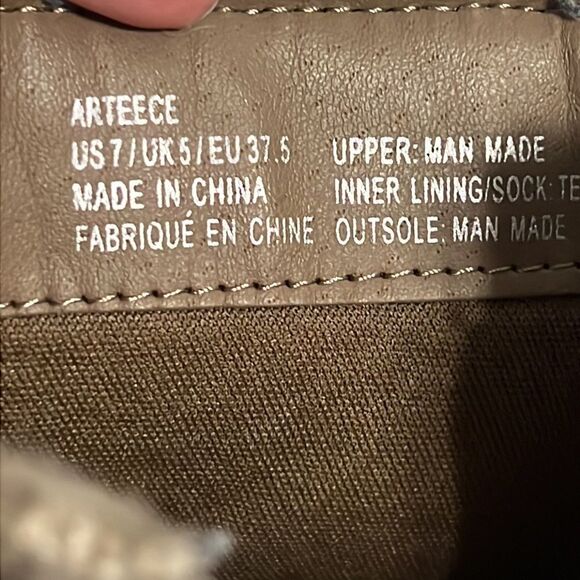 Woman's Tan Boots Size 7 Just Fabulous Arteece Faux Suede Studded Ankle Zip - Picture 9 of 13